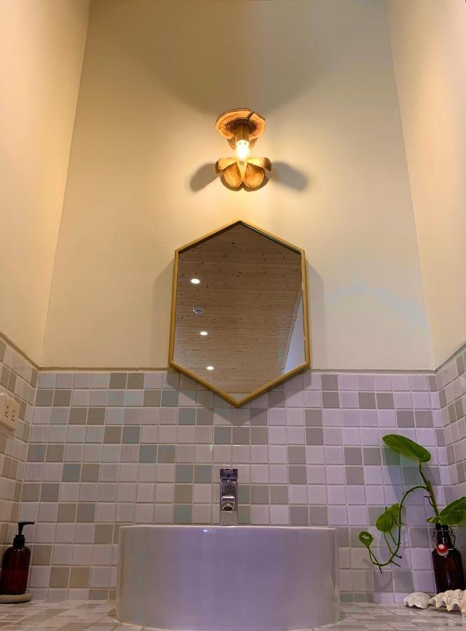W24墾丁民宿墾丁大街一館bnb ภายนอก รูปภาพ