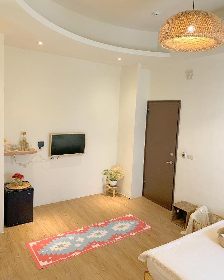 W24墾丁民宿墾丁大街一館bnb ภายนอก รูปภาพ
