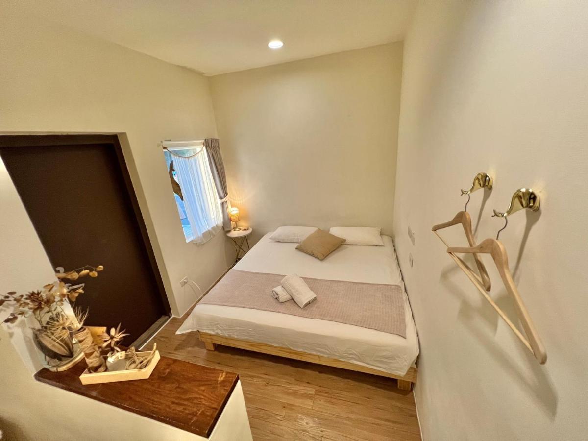 W24墾丁民宿墾丁大街一館bnb ภายนอก รูปภาพ